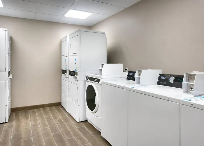 Hotel By Marriott Phoenix West/avondale 3*