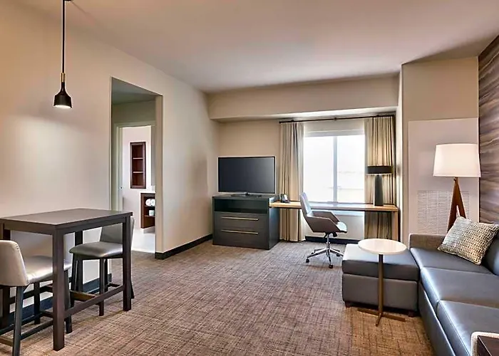 By Marriott Phoenix West/avondale Hotel 3*